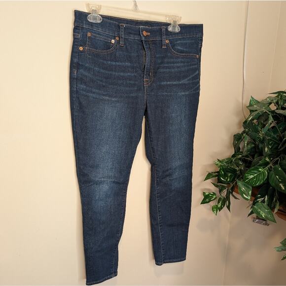 J. Crew Matchstick High Rise Petite Dark Wash Jeans 30P - Picture 1 of 7
